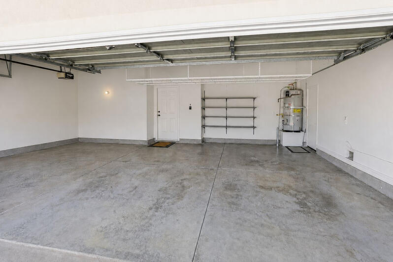 3-Car Garage